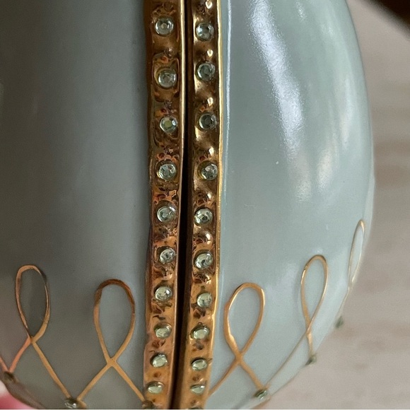 Ardleigh Elliott "Kitten Dreams" Musical Egg-Shaped Collector Edition - Heirloom - Picture 9 of 12